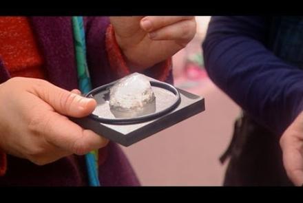 Embedded thumbnail for Why do some objects feel colder when in reality they are the same temperature?